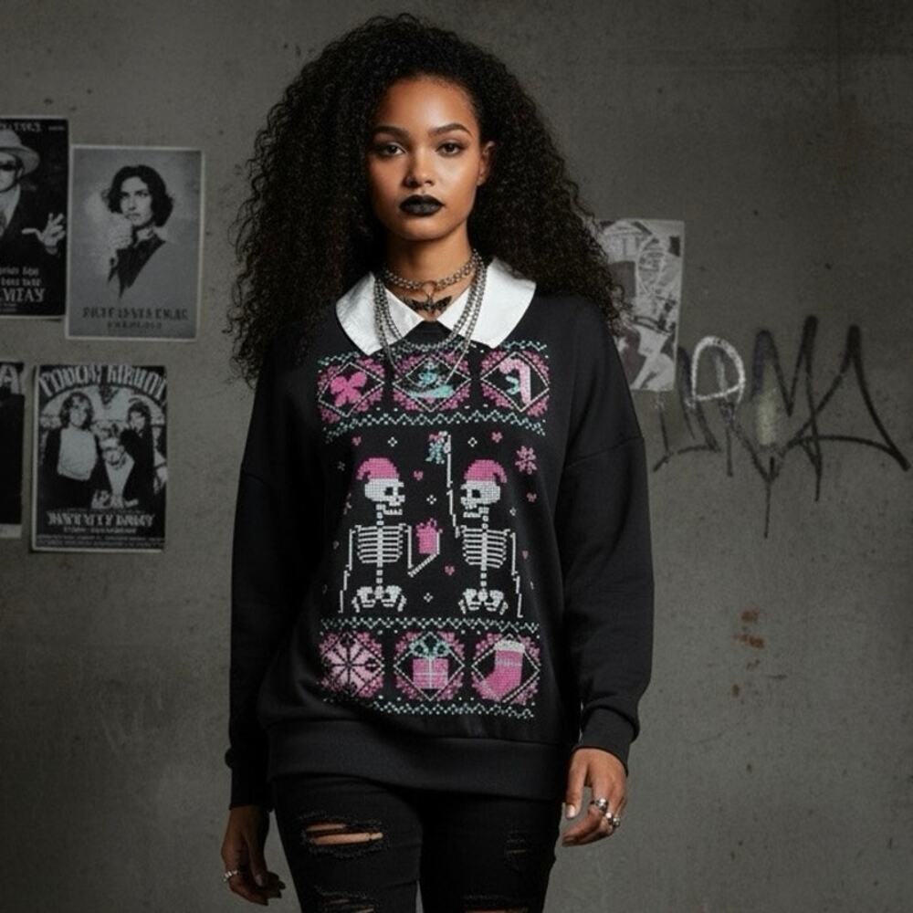 The Grave Girls Kiss and Tell Oversized Skeleton Christmas Medium Sweatshirt